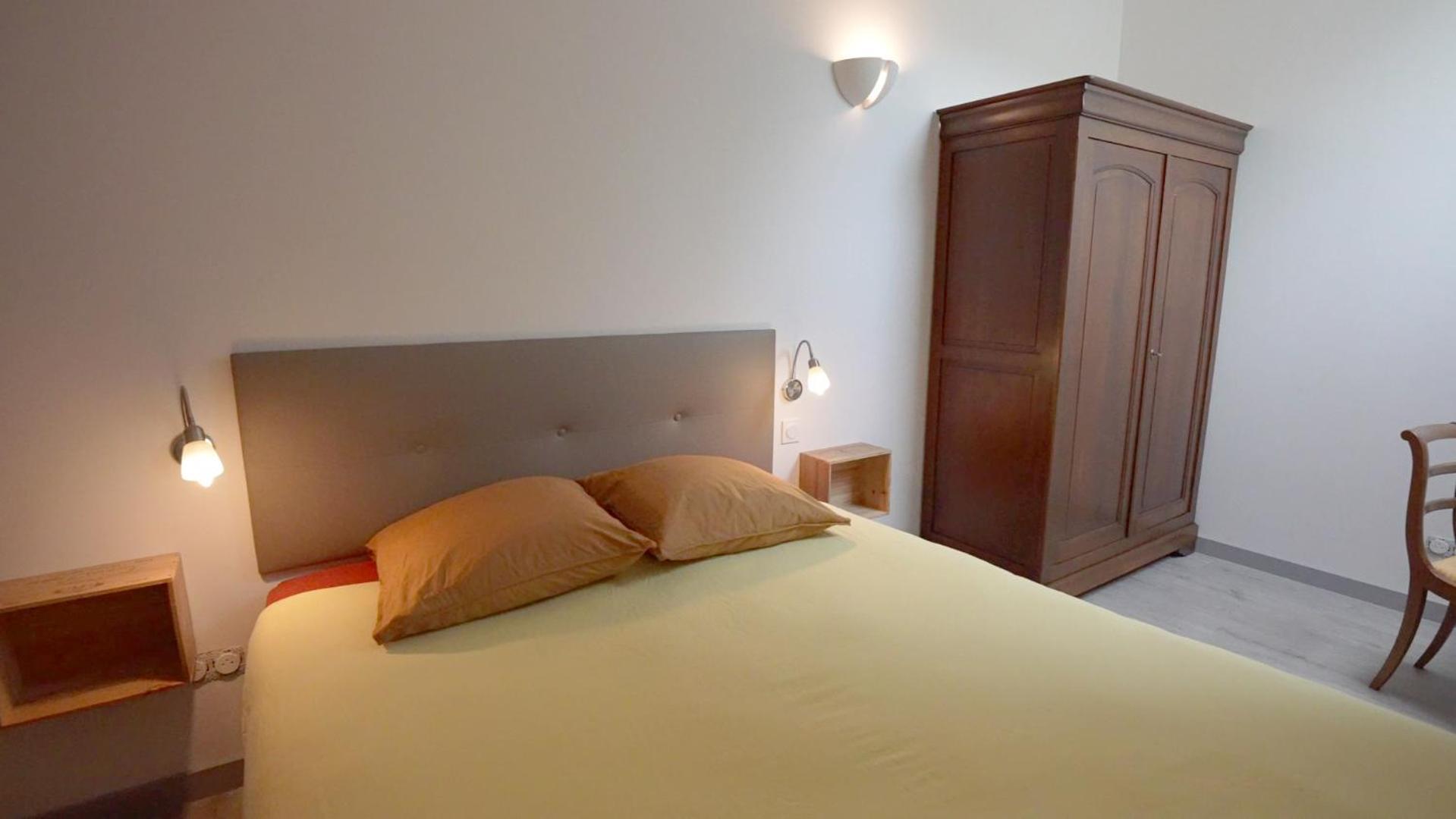 Le Potager Bed and Breakfast Saint-Georges-de-Monclard Exteriör bild